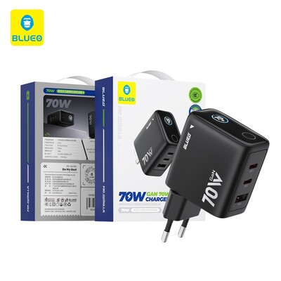 Сетевое зарядное устройство Blueo 70W Smart Display Multi-Port GaN Charger черное(5)