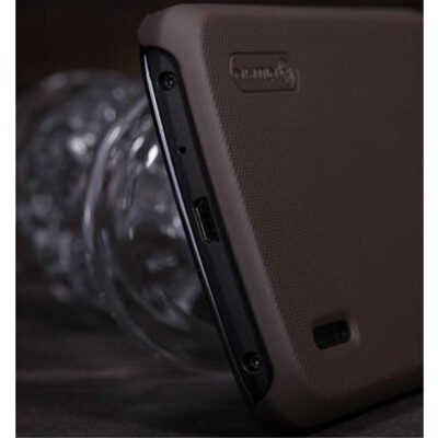 Пластиковый чехол Nillkin D-Style Matte Brown для LG E960 Nexus 4(3)