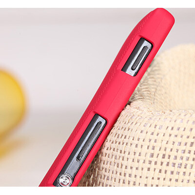 Пластиковый чехол Nillkin D-Style Matte Red для Sony Xperia C S39h(3)