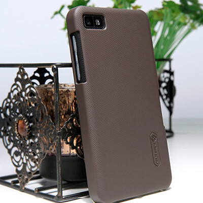 Пластиковый чехол Nillkin Super Frosted Shield White  для BlackBerry Z10(2)