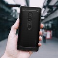 Защитный чехол бампер Ringke Onyx Case черный для Sony Xperia XZ2(#5)