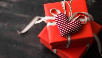 Лучшие подарки для самых любимых к 14 февраля: безошибочные решения по выгодной цене