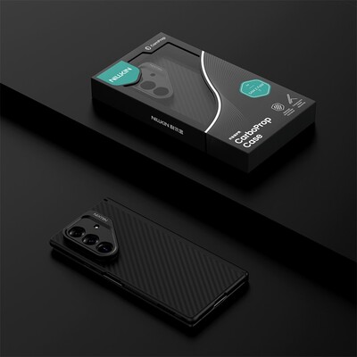 Бампер с магнитом и подставкой Nillkin CarboProp Magnetic Case черный для Samsung Galaxy Z Fold 7(9)