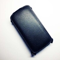 Кожаный чехол Armor Case Black для Philips Xenium W626