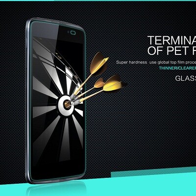 Противоударное защитное стекло Tempered Glass Protector 0.3mm для Alcatel One Touch Idol 3 (5.5) 6045Y(3)